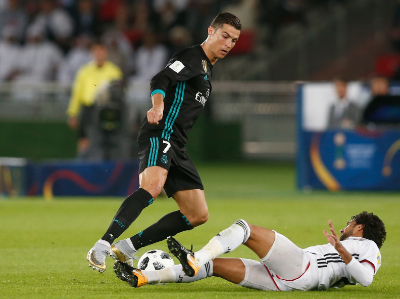 上海久事迎西甲关键赛，今晨更衣室发声，信心回归，球探报告显示潜力的简单介绍