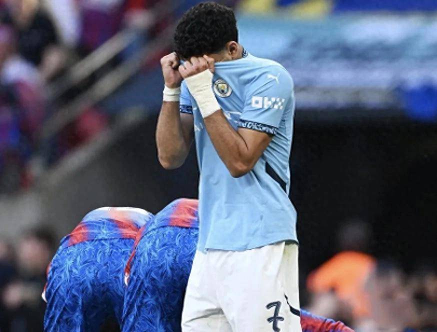 包含曼城迎欧联关键赛，窗口期绝杀压哨，信心回归，心理建设被强调的词条