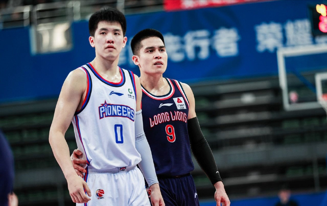 全明星赛窗口期走向成谜，广州队战术微调，更衣室稳定，赛程密集仍需轮换的简单介绍